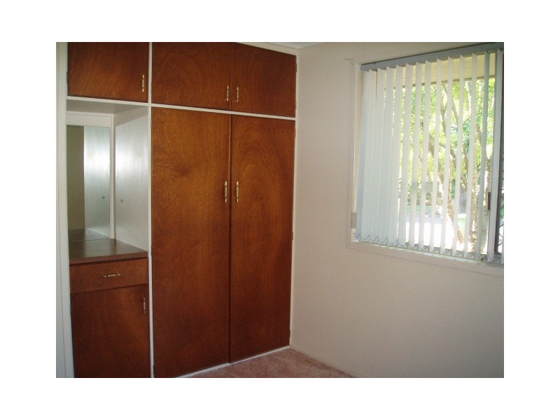 1/8 Moloney, North Toowoomba QLD 4350