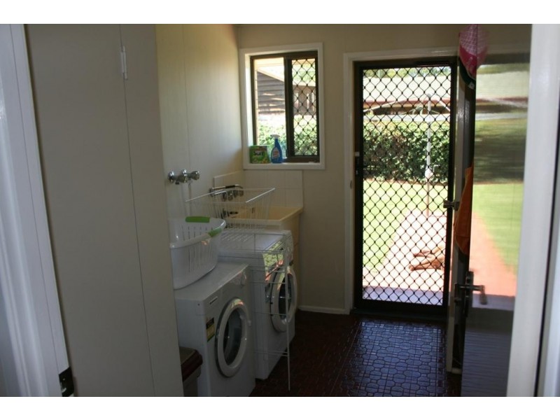 20 Boyett Street, Centenary Heights QLD 4350