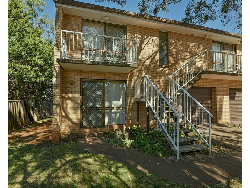 8/10 Perina Street, Wilsonton QLD 4350