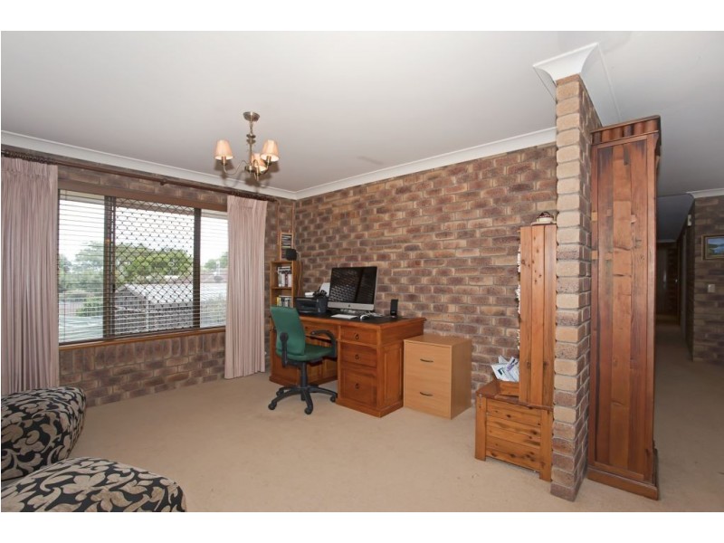 14 Sirron Street Blue Mountain Heights, Toowoomba QLD 4350