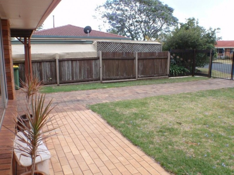 3 Judith Court, Harristown QLD 4350