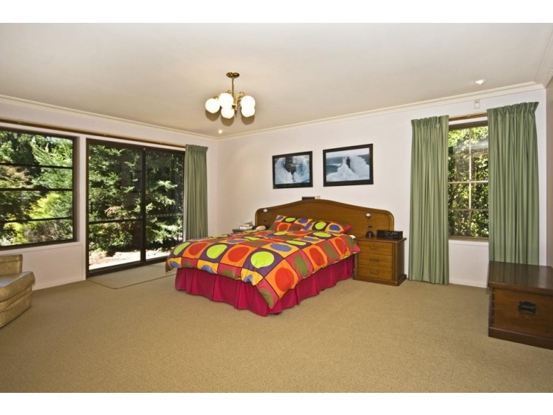 6 Inadale Court, Middle Ridge QLD 4350