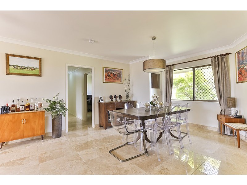 24 Coverdale Crescent, Cotswold Hills QLD 4350