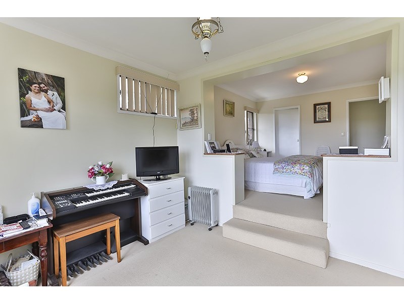 24 Coverdale Crescent, Cotswold Hills QLD 4350