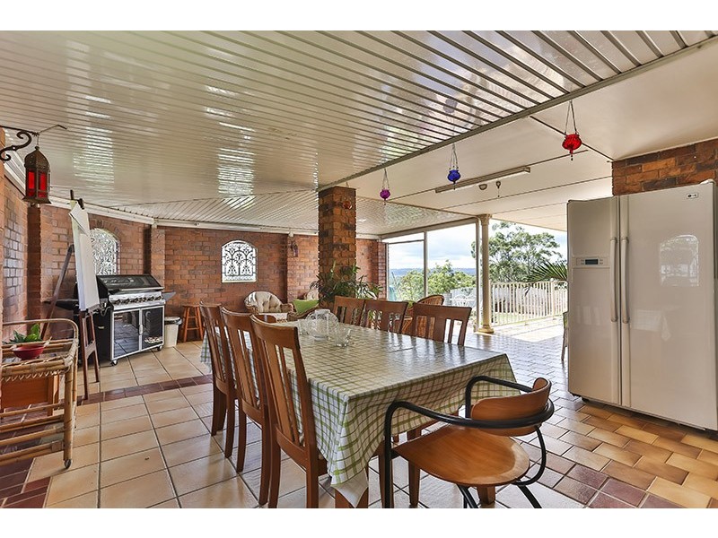 24 Coverdale Crescent, Cotswold Hills QLD 4350