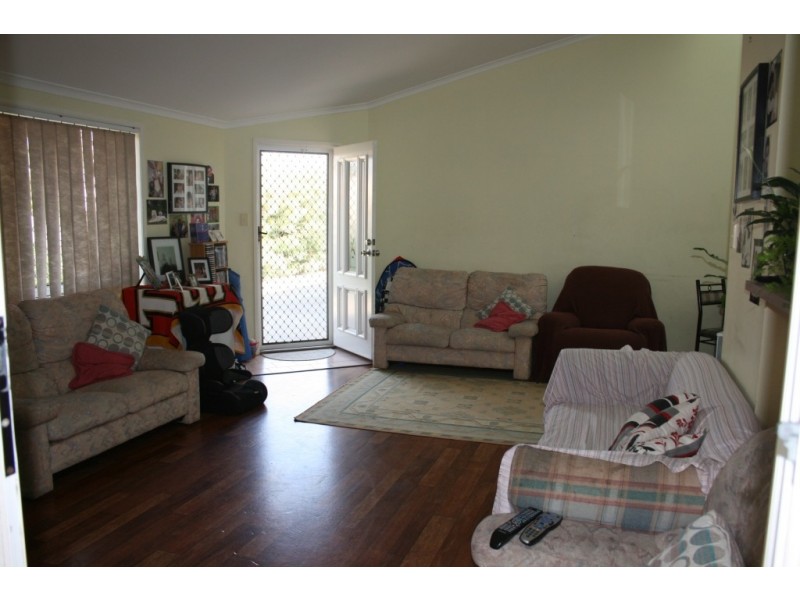 3/5 Danica Court, Kearneys Spring QLD 4350