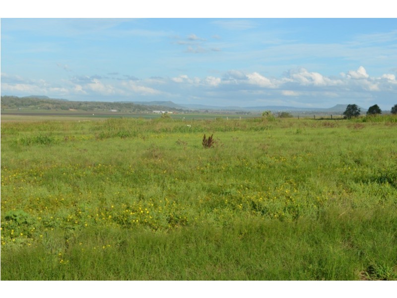 499 Kearney Road, Oakey QLD 4401