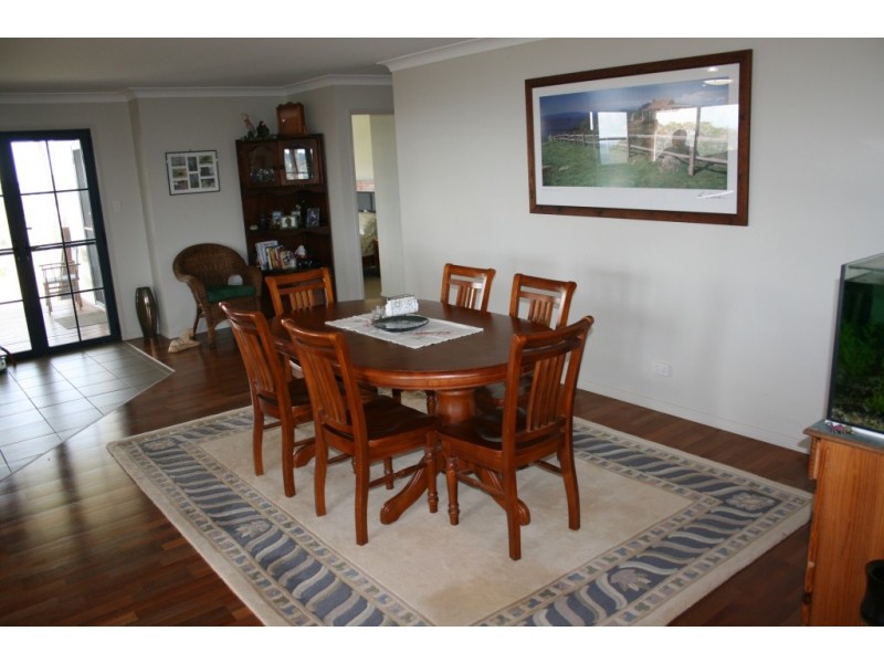 86 Forest Drive, Hampton QLD 4352