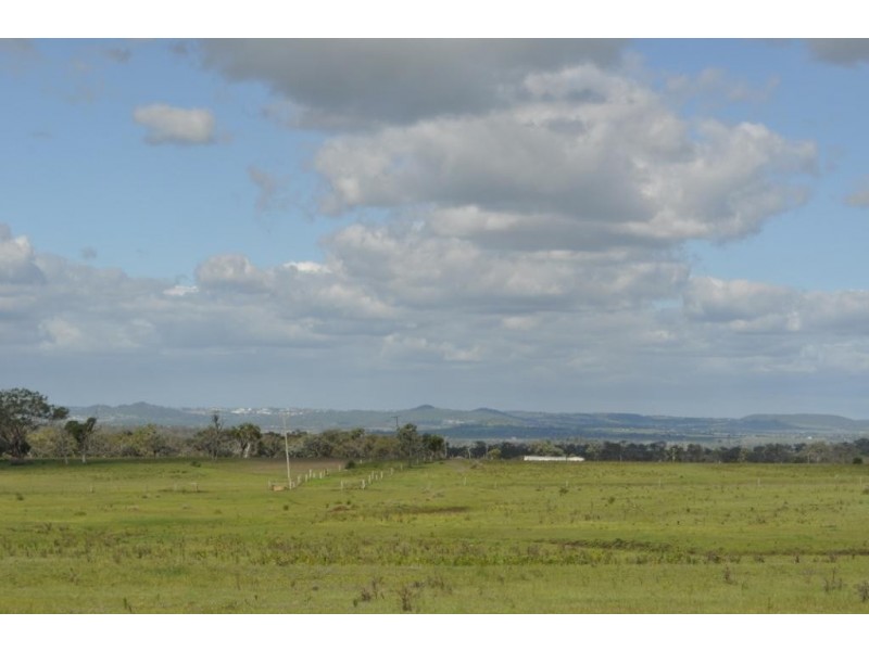 Biddeston QLD 4401