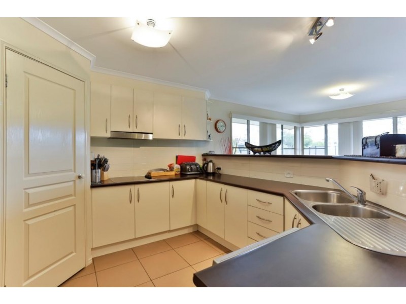 16 Kookaburra Court, Meringandan West QLD 4352