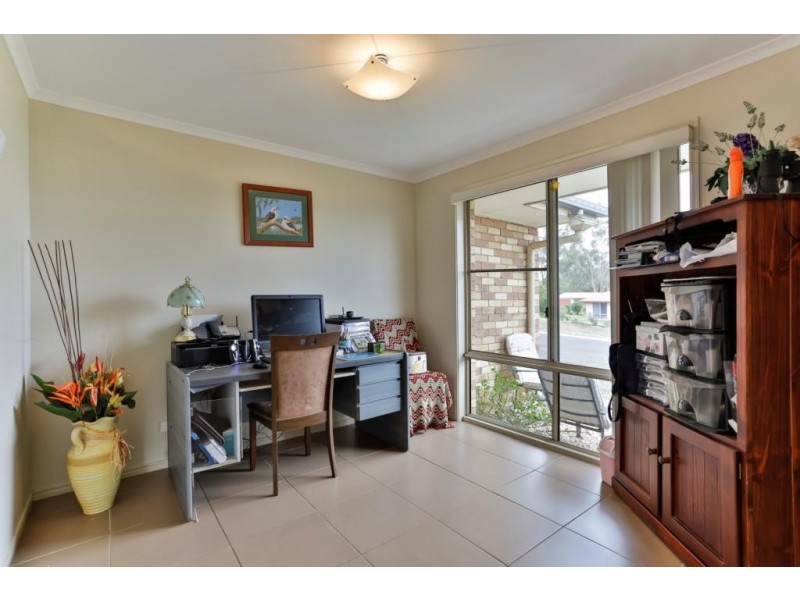 16 Kookaburra Court, Meringandan West QLD 4352