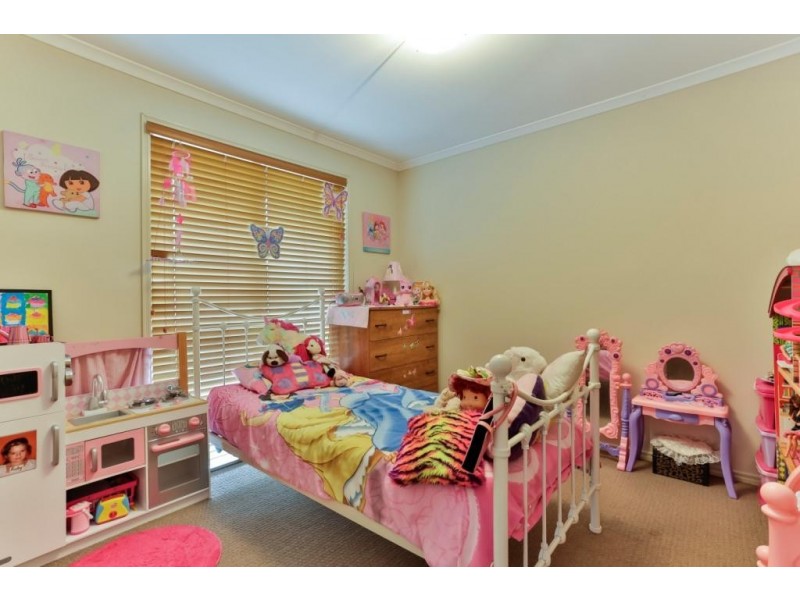 16 Kookaburra Court, Meringandan West QLD 4352