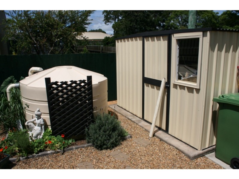 12 Monash Lane, Newtown QLD 4350