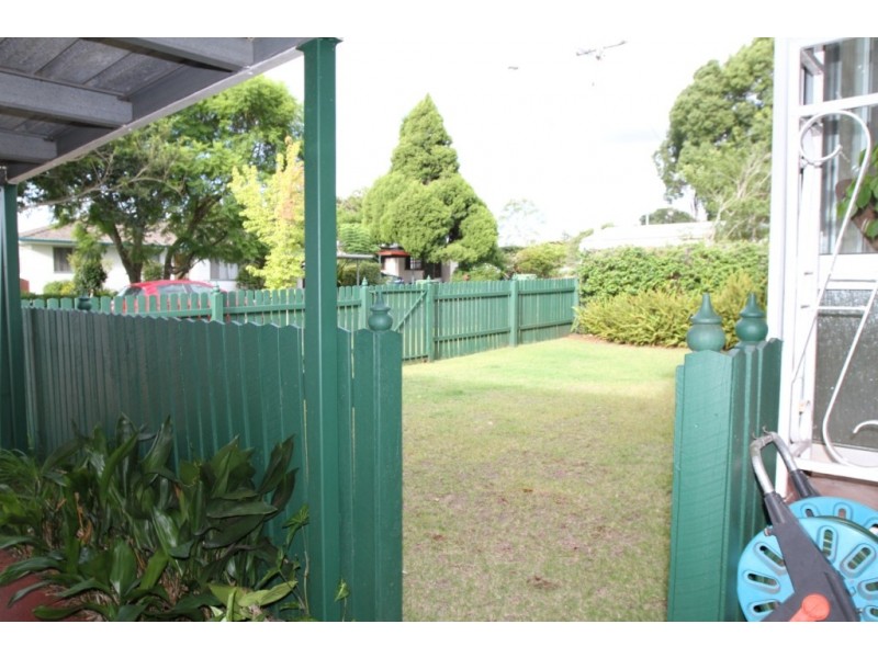 6 McIntyre Street, Centenary Heights QLD 4350