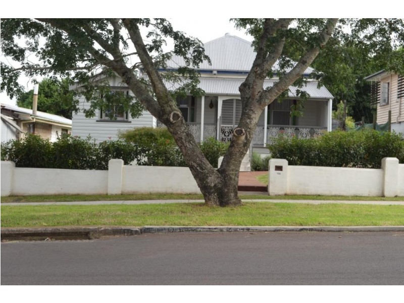 137 Jellicoe Street, North Toowoomba QLD 4350