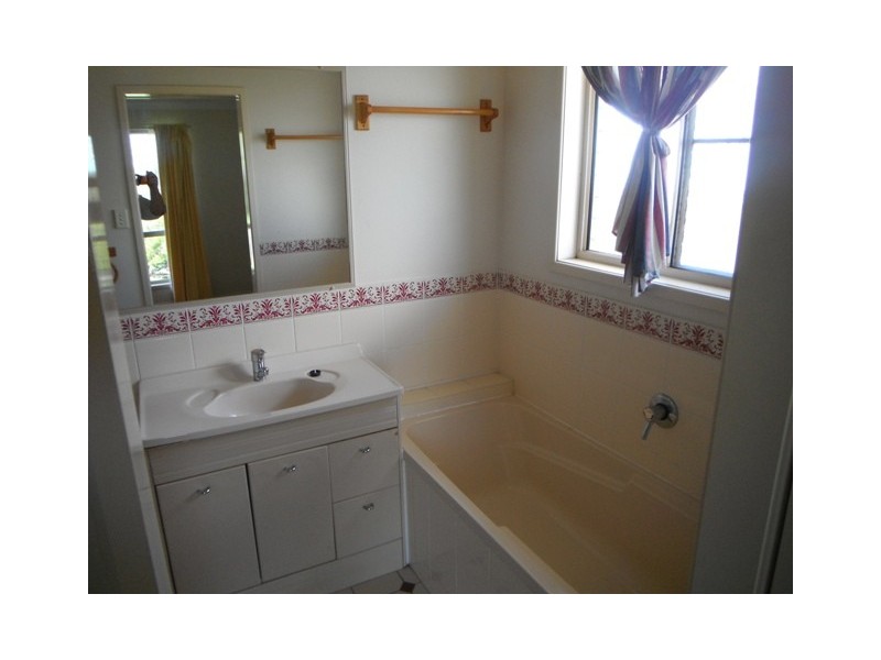 205 Glenvale Rd, Glenvale QLD 4350