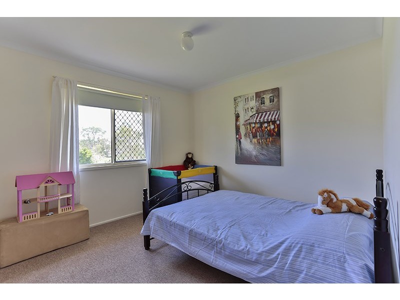 15 William Street, Meringandan West QLD 4352