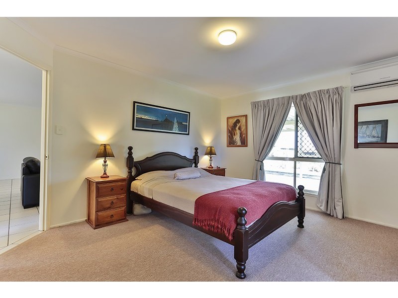 15 William Street, Meringandan West QLD 4352