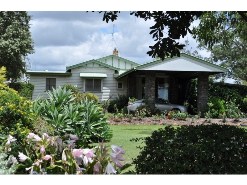 Biddeston QLD 4401