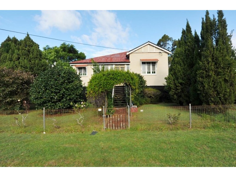 48 Monash Street, Newtown QLD 4350