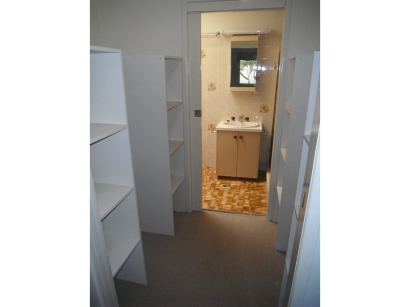 8 Kimmins Street, Rangeville QLD 4350