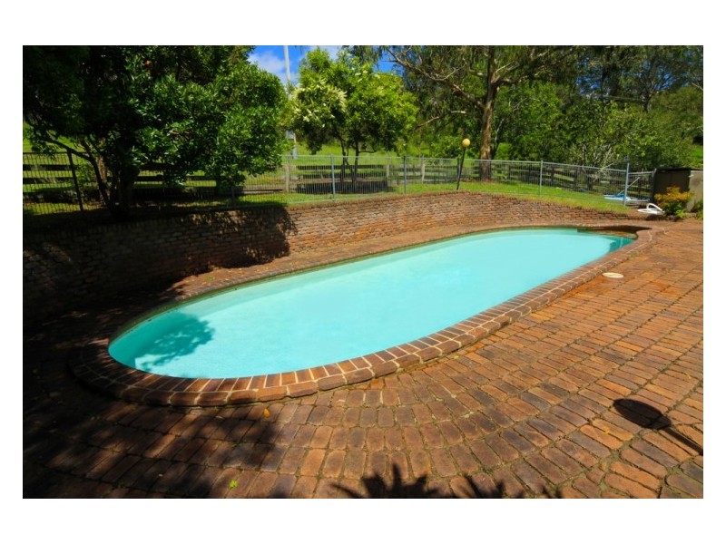 2a Rifle Range Road, Toowoomba City QLD 4350