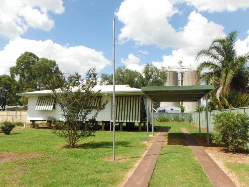 3 Alfred Street, Cambooya QLD 4358