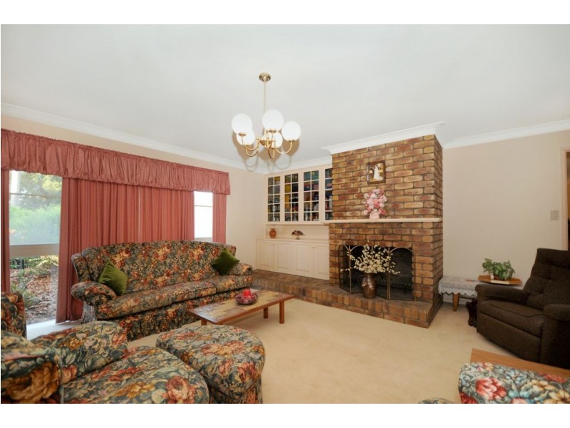 8 Dhal Street Cotswold Hills, Toowoomba QLD 4350