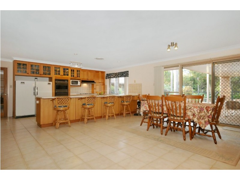 8 Dhal Street Cotswold Hills, Toowoomba QLD 4350