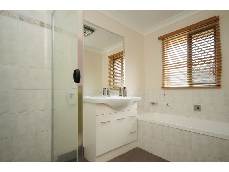 4 Flynn Street, Toowoomba QLD 4350