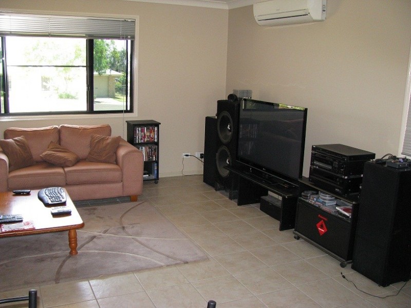 19 Bell Street, Greenmount QLD 4359