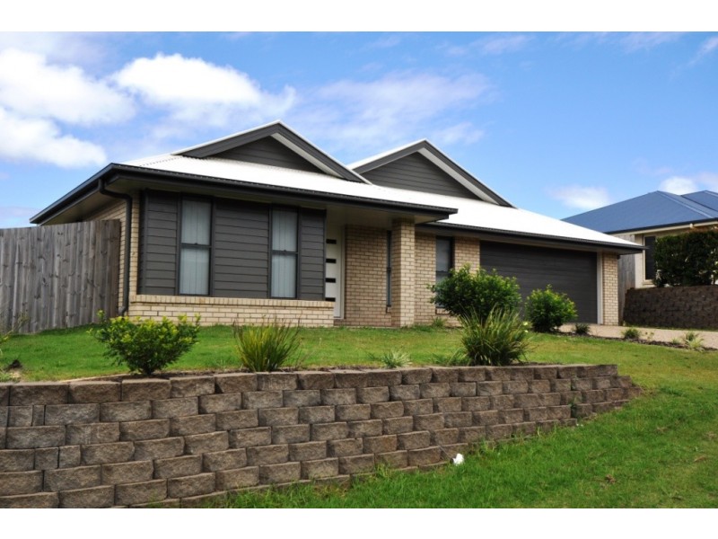 94 Hogg Street, Wilsonton Heights QLD 4350