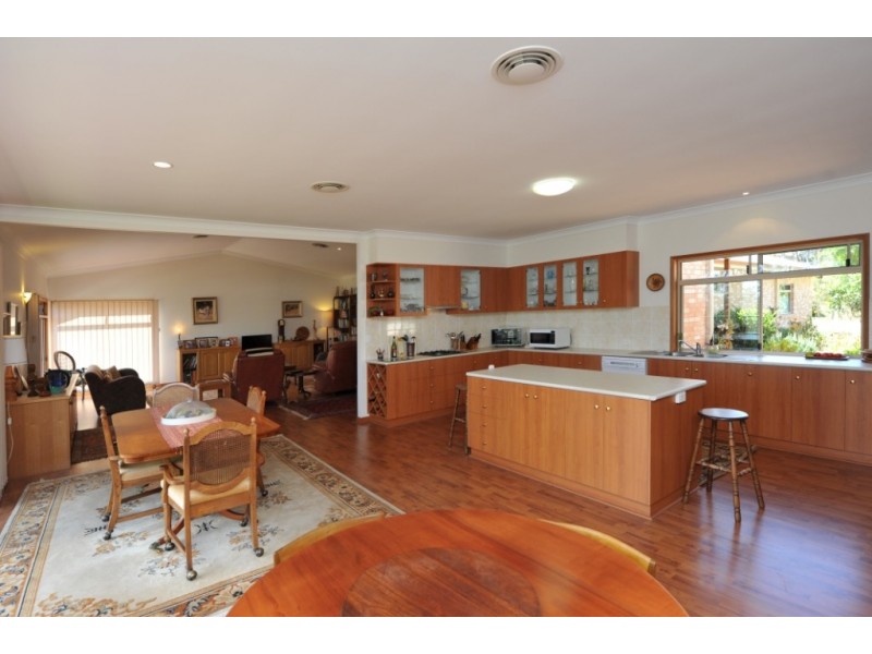 26-28 Dippel Street, Middle Ridge QLD 4350
