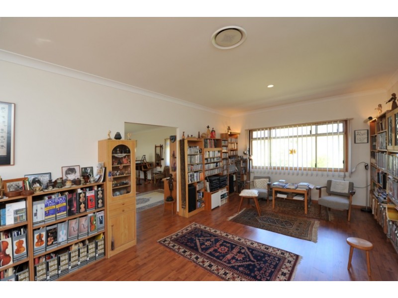 26-28 Dippel Street, Middle Ridge QLD 4350
