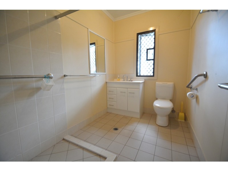 3 Gleeson Crescent, Harlaxton QLD 4350