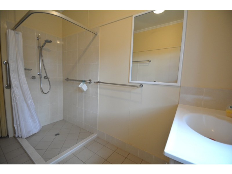 3 Gleeson Crescent, Harlaxton QLD 4350