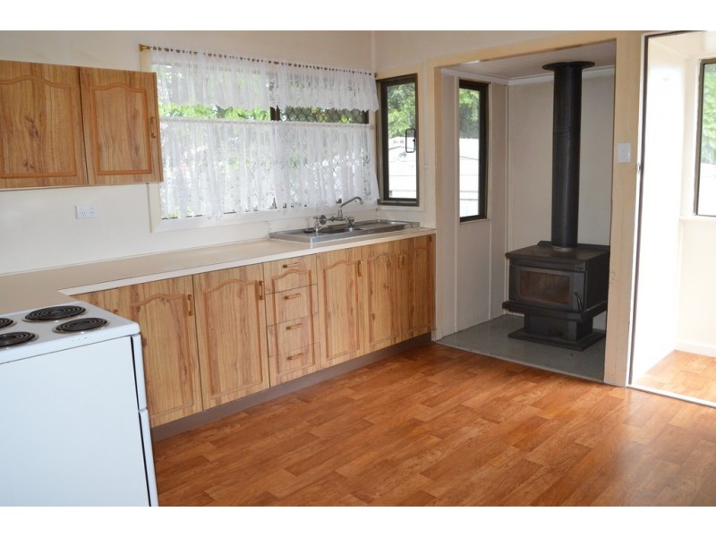 3 Gleeson Crescent, Harlaxton QLD 4350