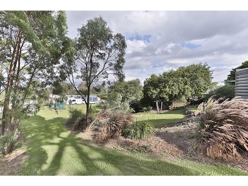 10 Highview Street, Meringandan West QLD 4352