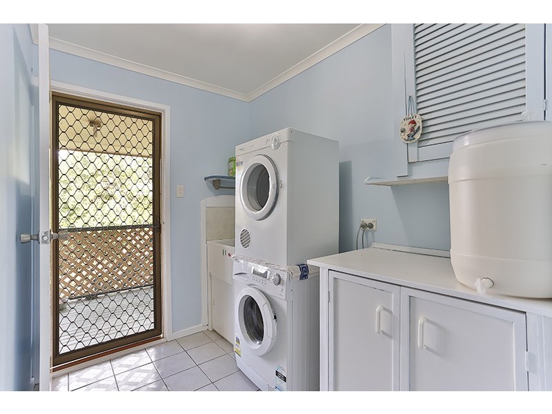 10 Highview Street, Meringandan West QLD 4352