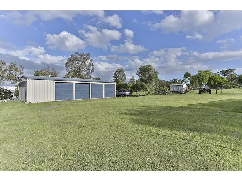 10 Highview Street, Meringandan West QLD 4352