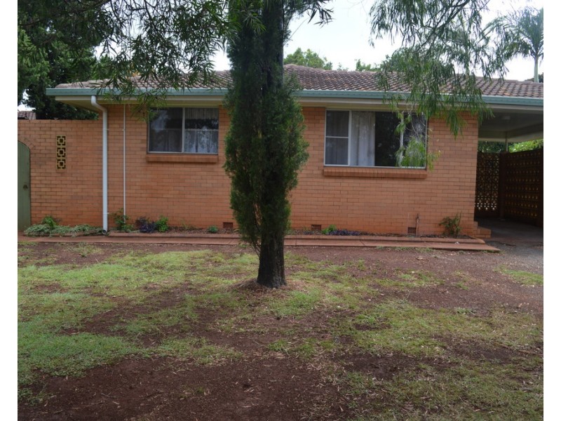 1/5 Jarrah Street, East Toowoomba QLD 4350