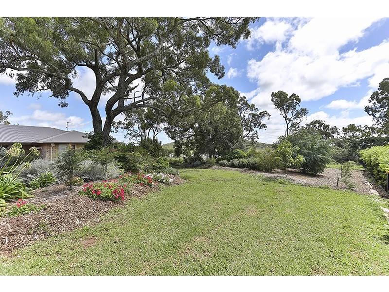 88 Peters Road, Meringandan West QLD 4352