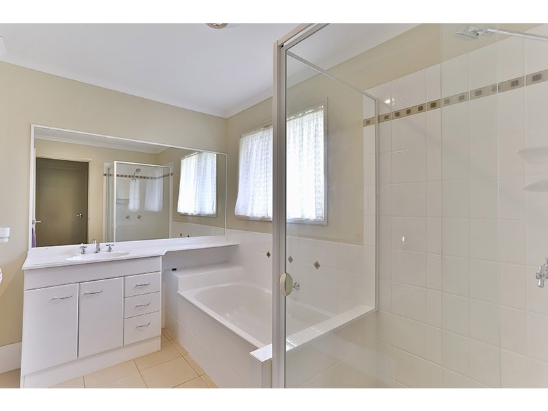 88 Peters Road, Meringandan West QLD 4352