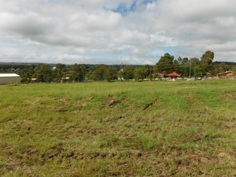 44 Peters Road, Meringandan West QLD 4352
