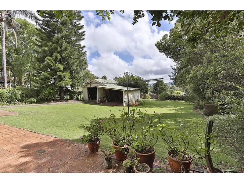 35 Cumming Street, North Toowoomba QLD 4350