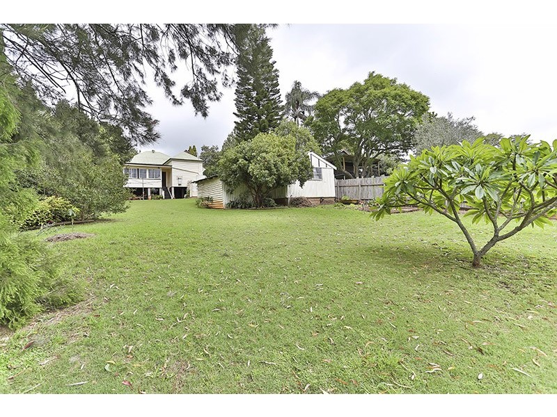 35 Cumming Street, North Toowoomba QLD 4350