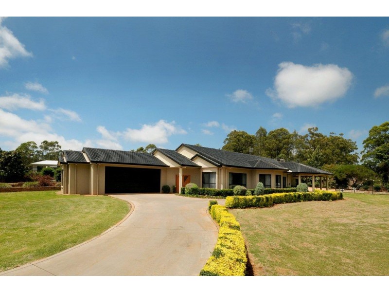 5 Werribee Drive, Highfields QLD 4352