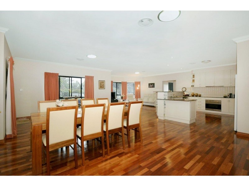 5 Werribee Drive, Highfields QLD 4352