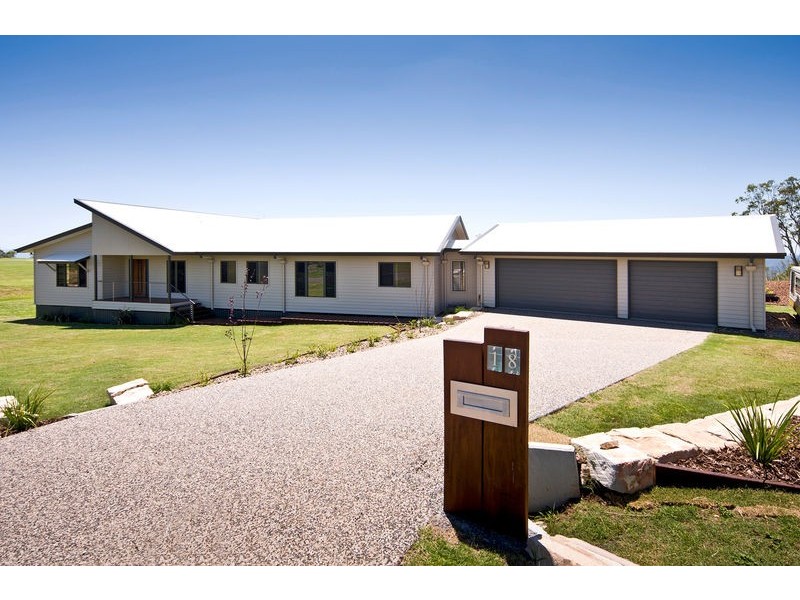 18 Archer Crescent, Preston QLD 4352