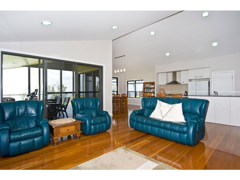 18 Archer Crescent, Preston QLD 4352